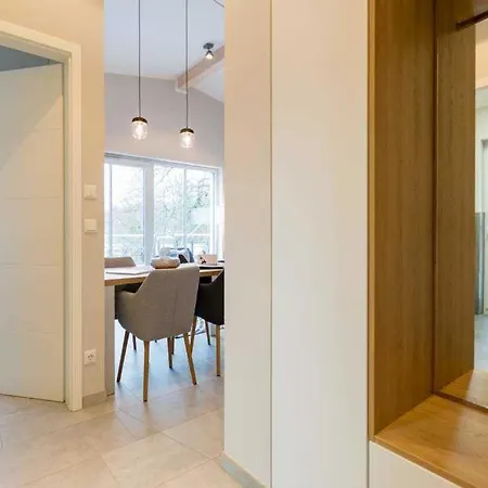 Апартаменты Quartier Am Waldschloss App 05 *